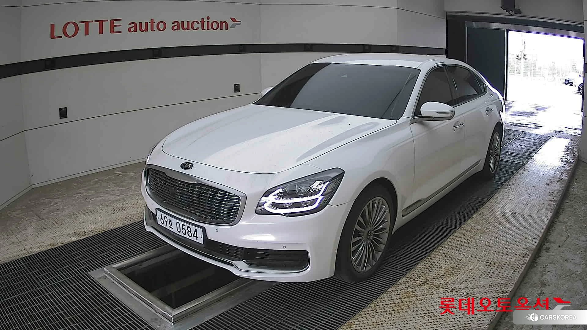 Kia K9 2019 Snow White Pearl из Кореи, фото 5