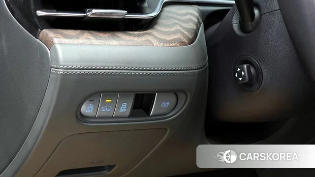 Genesis G90 (RS4) id 4230926 из Кореи 5