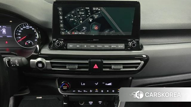 Kia Seltos 2022 Белый из Кореи, фото 5