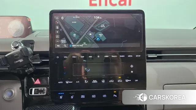 Hyundai Staria 2023 Белый из Кореи, фото 5