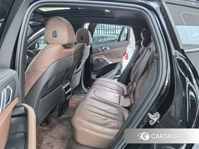 BMW X6 2022 Черный из Китая, фото 5