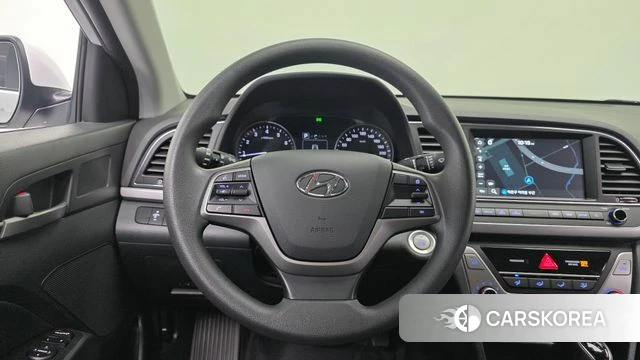 Hyundai Avante AD 2018 Белый из Кореи, фото 5