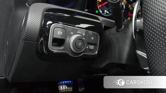 Mercedes-Benz A-Class W177 2022 Синий из Кореи, фото 5