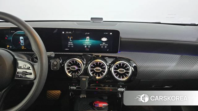 Mercedes-Benz A-Class W177 2020 Белый из Кореи, фото 5