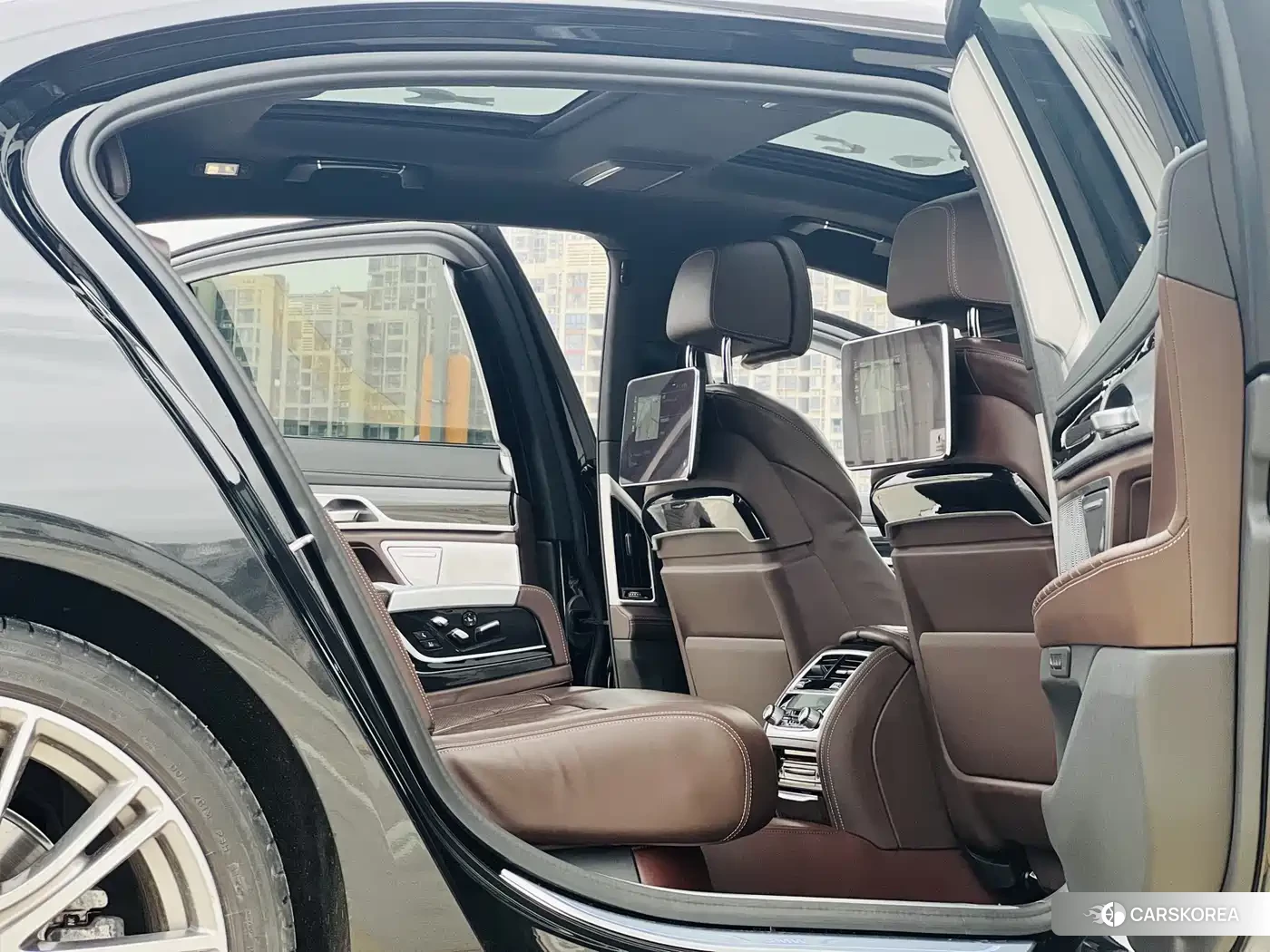 BMW 7 series 2022 Черный из Китая, фото 5