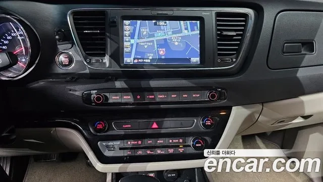 Kia The New Carnival 2018 Черный из Кореи, фото 5