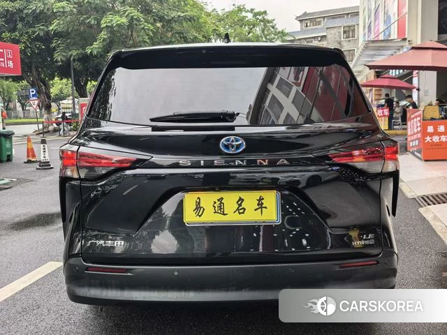 Toyota Saina 2022 Черный из Китая, фото 5