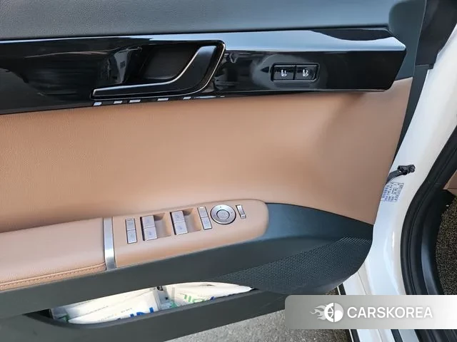 Hyundai Grandeur Hybrid (GN7) 2023 Белый из Кореи, фото 5