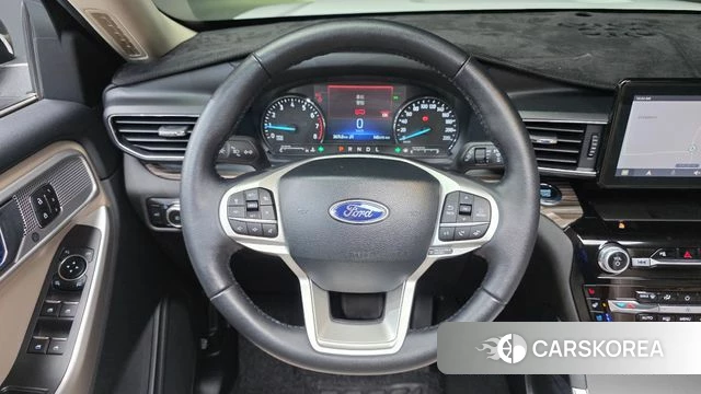 Ford Explorer 6th Generation 2023 Белый из Кореи, фото 5