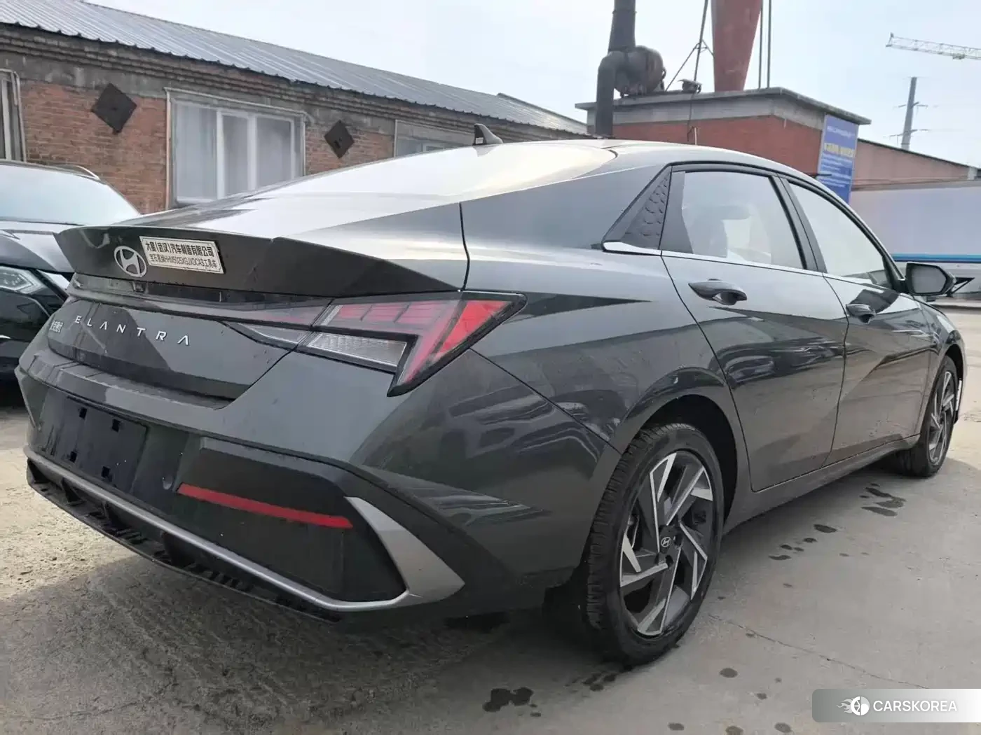 Hyundai Elantra 2026 Черный из Китая, фото 5