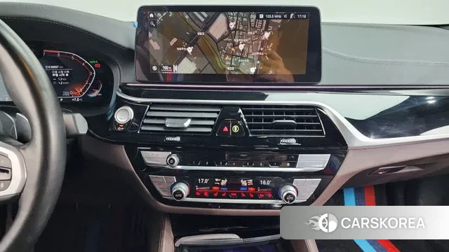 BMW 5 Series (G30) 2022 Черный из Кореи, фото 5