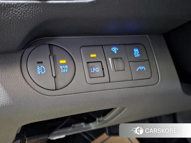 Hyundai The New Grand Starex 2018 Желтый из Кореи, фото 5