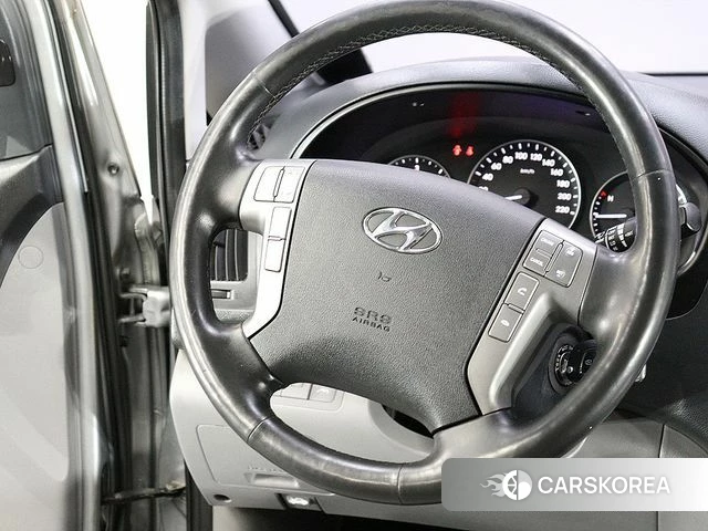 Hyundai The New Grand Starex 2018 Серебряный из Кореи, фото 5