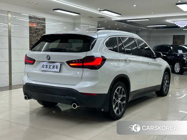 BMW X1 2021 Белый из Китая, фото 5
