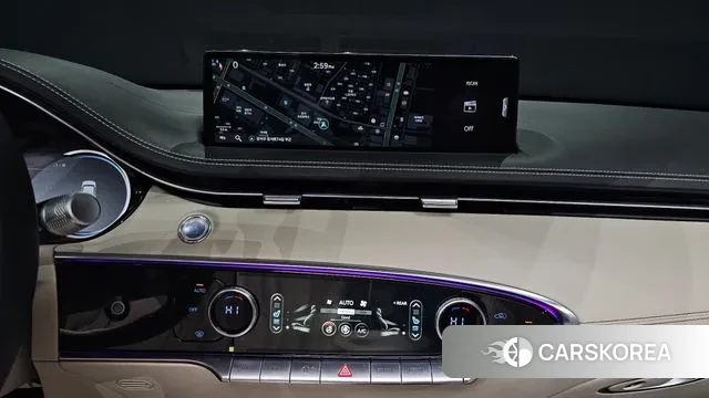 Genesis GV70 2023 Белый из Кореи, фото 5