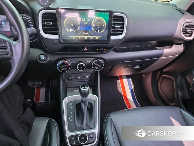 Hyundai Venue 2019 Белый из Кореи, фото 5