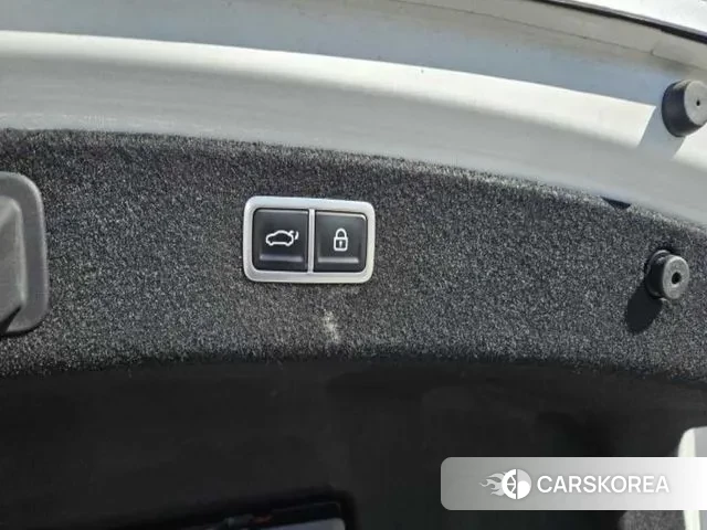 Genesis G80 (RG3) 2022 Жемчужный цвет из Кореи, фото 5