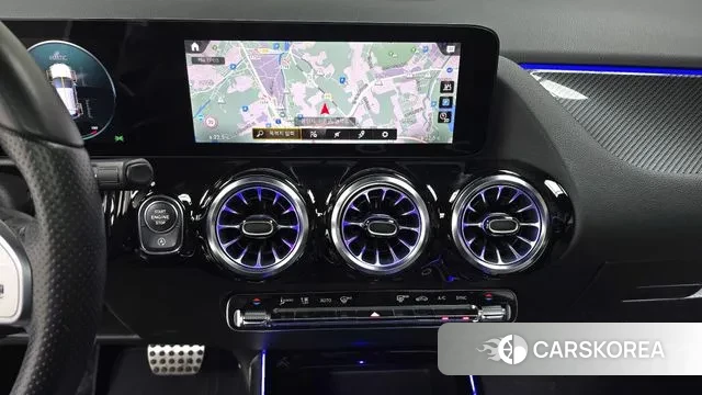 Mercedes-Benz GLA - Class H247 2023 Белый из Кореи, фото 5