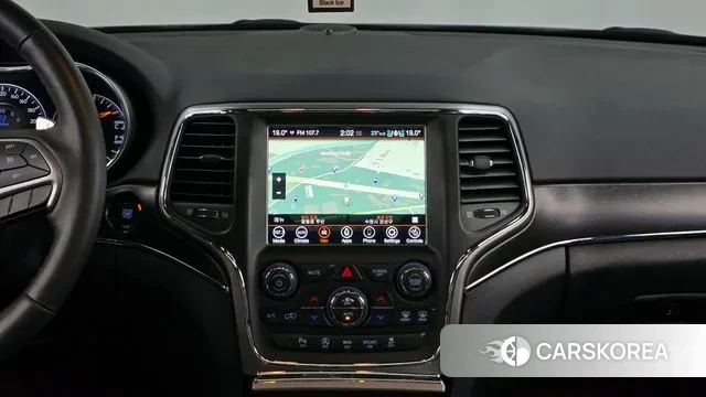 Jeep Grand Cherokee 2018 Черный из Кореи, фото 5