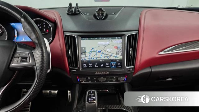 Maserati Levante 2019 Серый из Кореи, фото 5