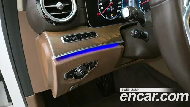 Mercedes-Benz E-Class W213 2018 Белый из Кореи, фото 5