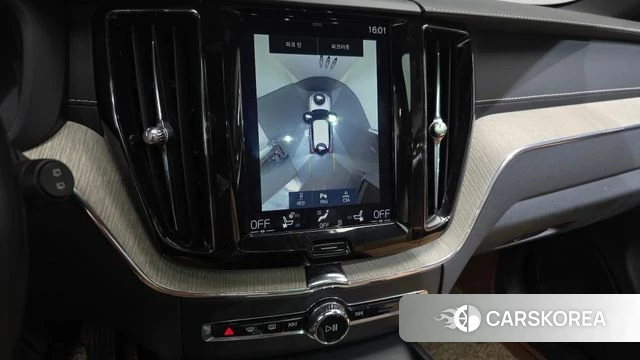 Volvo XC60 second Generation 2018 Черный из Кореи, фото 5