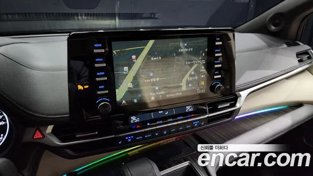 Toyota Sienna 4th Generation 2023 Белый из Кореи, фото 5