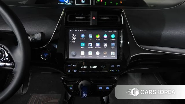 Toyota Prius 4th Generation 2022 Белый из Кореи, фото 5