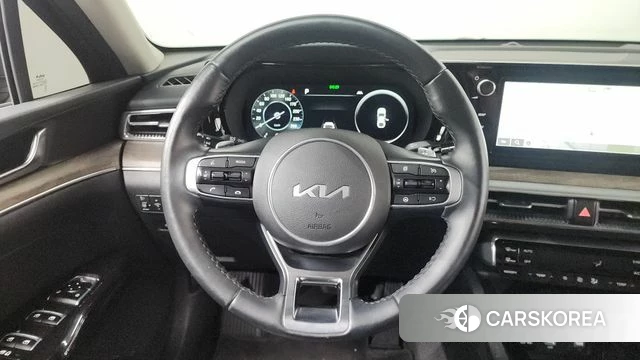 Kia K5 3rd generation 2023 Черный из Кореи, фото 5