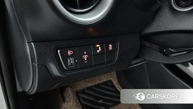 Kia The New K3 2nd generation 2022 Белый из Кореи, фото 5