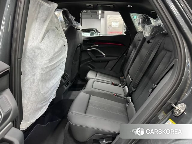 Audi Q5 (80A) 2025 Серый из Кореи, фото 5