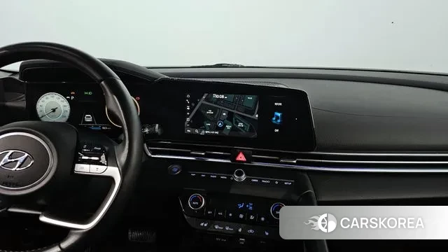 Hyundai Avante Hybrid (CN7) 2022 Серебристо-серый из Кореи, фото 5