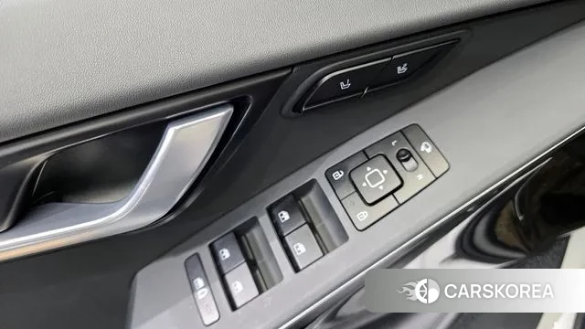 Kia Di Ol Nu Niro 2022 Белый из Кореи, фото 5