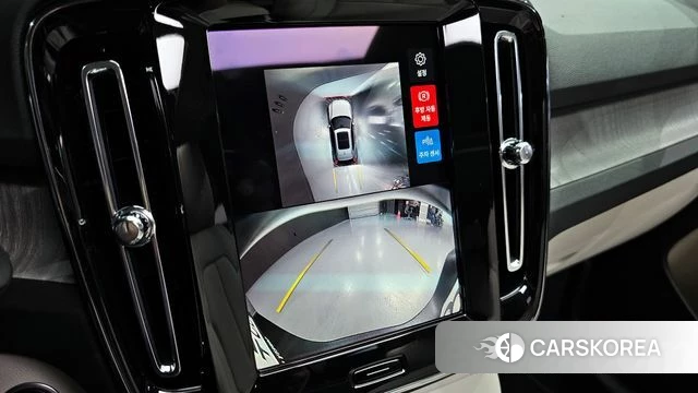 Volvo XC40 2025 Белый из Кореи, фото 5