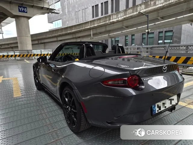 Mazda MX-5 MIATA 2021 Серый из Кореи, фото 5