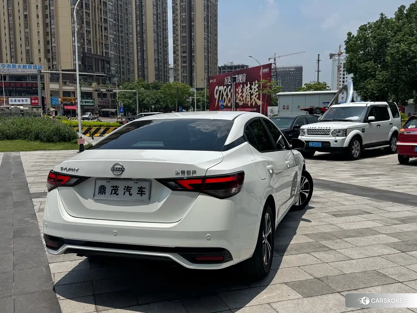 Nissan Sylphy 2023 Белый из Китая, фото 5