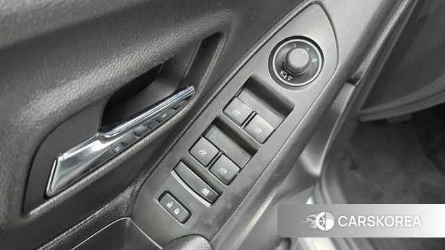 Chevrolet (GM Daewoo) The New Trax 2019 Белый из Кореи, фото 5