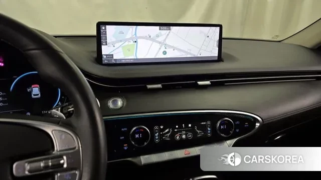 Genesis GV70 2021 Черный из Кореи, фото 5