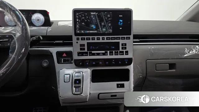 Hyundai Staria 2025 Белый из Кореи, фото 5