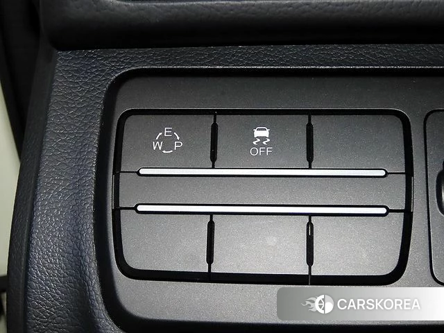 Ssangyong Tivoli Armor 2018 Белый из Кореи, фото 5