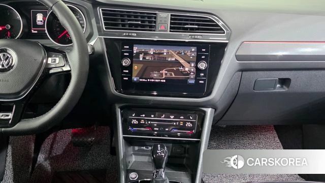 Volkswagen Tiguan second Generation 2020 Черный из Кореи, фото 5
