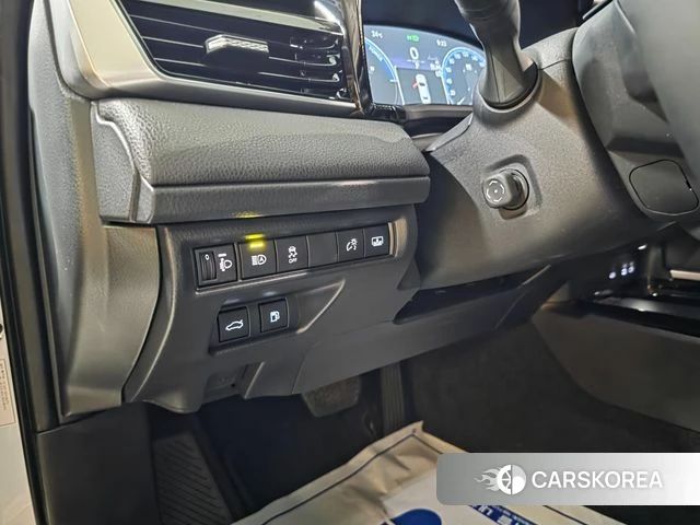 Toyota Camry (XV80) 2025 Белый из Кореи, фото 5