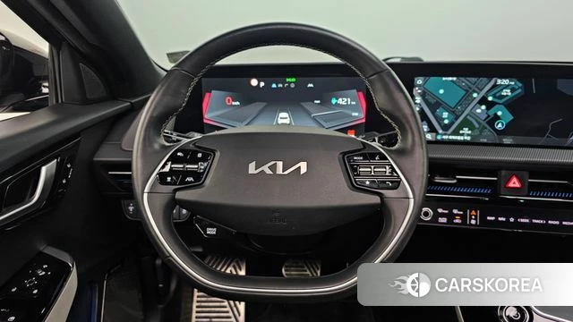 Kia EV6 2023 Черный из Кореи, фото 5