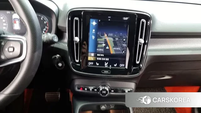 Volvo XC40 2020 Белый из Кореи, фото 5