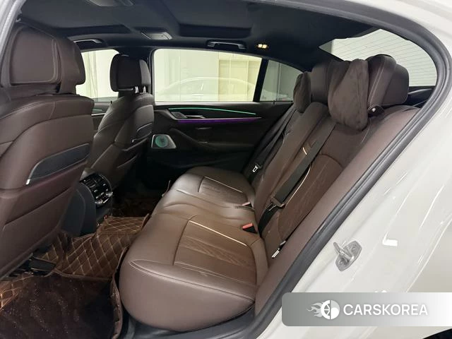BMW 5 series 2022 Белый из Китая, фото 5