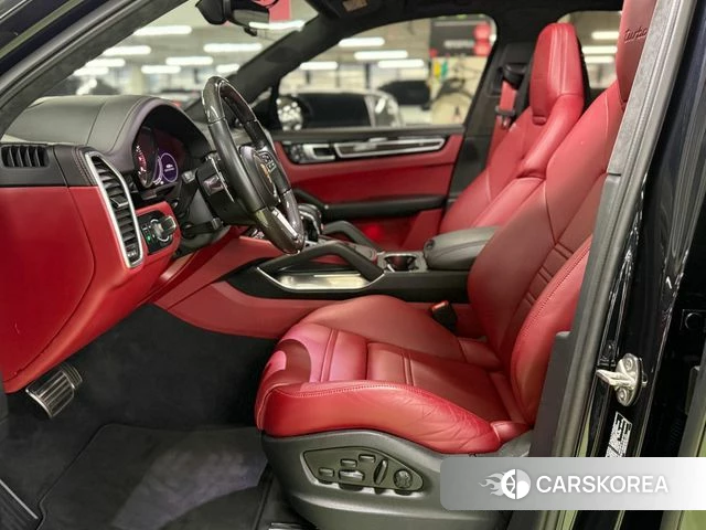 Porsche Cayenne (PO536) 2022 Черный из Кореи, фото 5