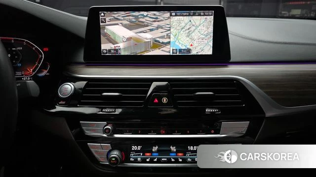 BMW 5 Series (G30) 2020 Белый из Кореи, фото 5