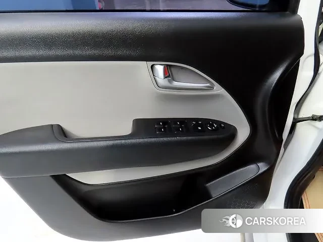 Kia The New Ray 2021 Белый из Кореи, фото 5