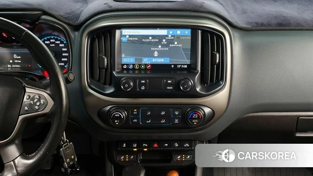 Chevrolet (GM Daewoo) Real New Colorado 2022 Черный из Кореи, фото 5