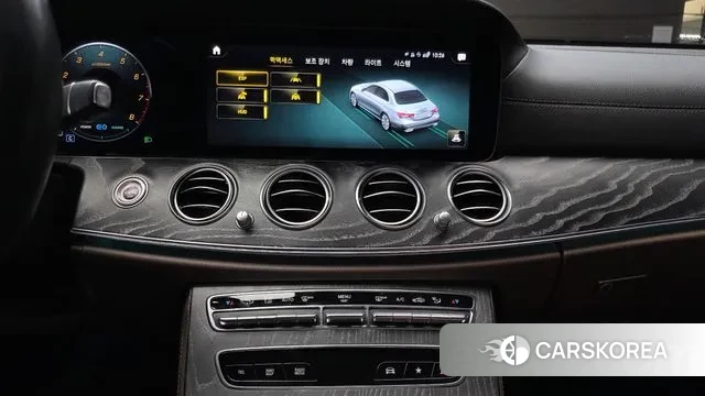 Mercedes-Benz E-Class W213 2022 Белый из Кореи, фото 5